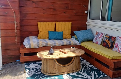 Petite-ÃŽle House | L'idylle, Jacuzzi Privatif, Idéale Pour les Amoureux