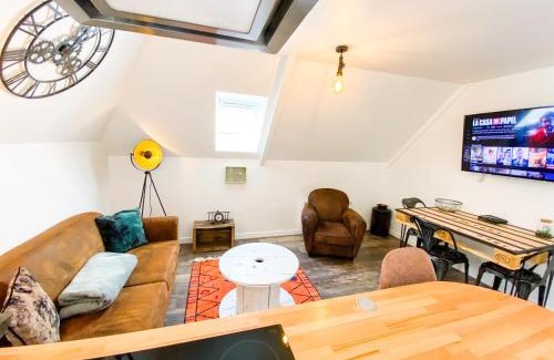 Guingamp Apartment | L’INDUSTRIEL en centre ville sur rive du TRIEUX