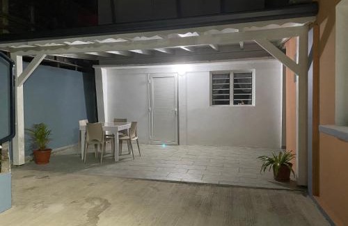 Capesterre-Belle-Eau Apartment | L Oasis des kassaveries