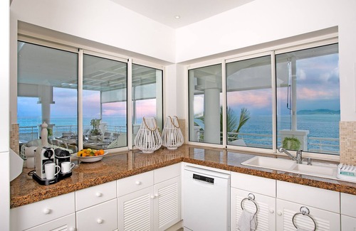 Les Terres Basses Villa | L'Oasis - Elegant Beachfront Villa