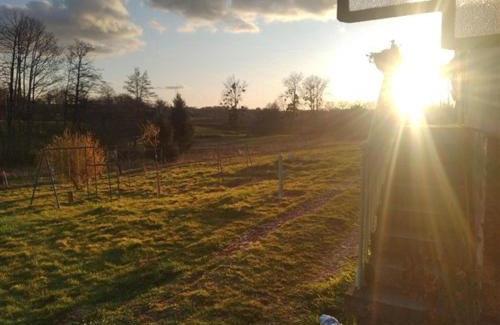 Dompierre Bed & Breakfast | L'Oisiveraie - Ecolieu dans le bocage normand