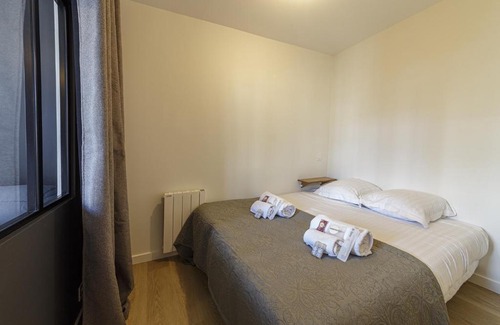 Laval Apartment | L'Olivier - Appartement cosy au cœur de Laval