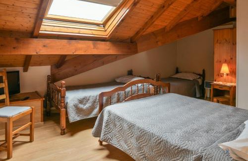 Yenne House | L'orée du bois