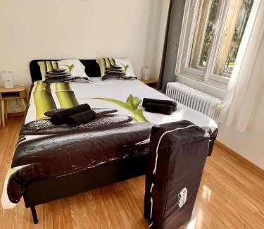 Quartier Saint-Clement - Jardin des Plantes Apartment | L'Orée du Jardin T3 parking