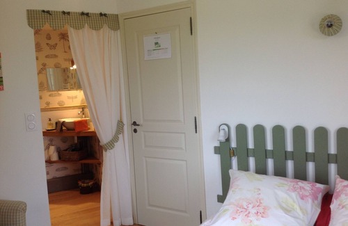 Bonneville-la-Louvet House | L'ORCHARD - Chambres d'Hôtes - 2Persons - Double bed - PDJ included.