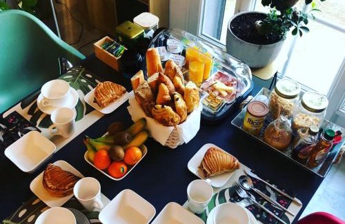 Saint-Germain-du-Corbeis Bed & Breakfast | L'usine à rêves