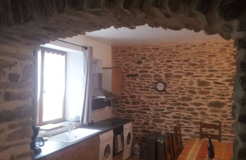 Moon-sur-Elle House | La Baconnerie farm. LA CHARETTERIE gite near the landing beaches