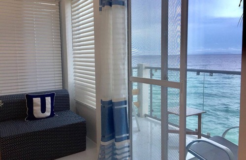 Boljoon Hotel | La Bella Beach House Cebu