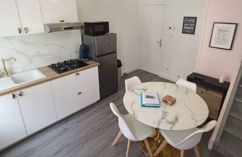 Armentieres House | La Belle Armentières Cozy House, 15 min from Lille & 5 min from Belgium