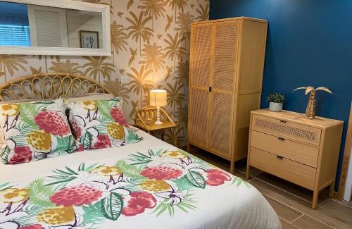 Barneville-Carteret House | "La Bounty" gite 50m de la plage avec spa