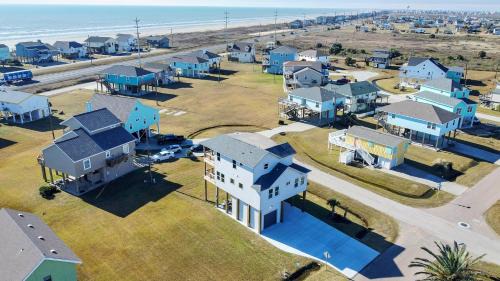 Terramar Beach House | La Buena Brisa - The Good Breeze with Gulf views.