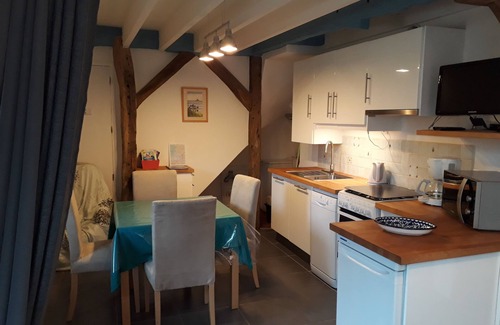 Crollon House | La Bulle En Baie, lodging *, calm and comfort in the Bay of Mont Saint Michel