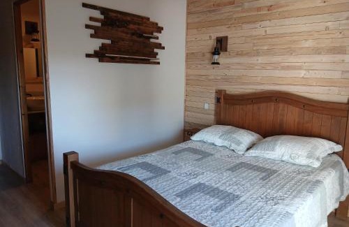 Laperriere-sur-Saone House | La cabane de Lancelot Chambre Campagne