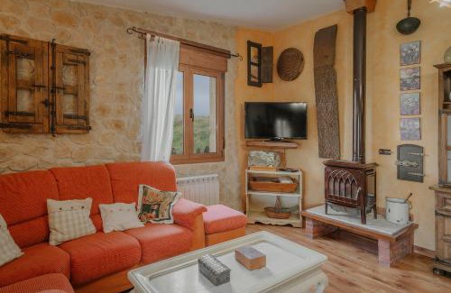 Cardenuela Riopico House | La Cardeñuela