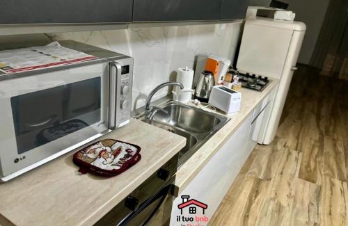 Bitonto Apartment | La CASA di VALE BnB,Box,patio,9min airport,Beaches