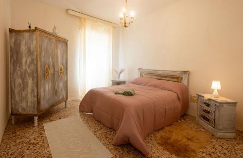 Tempio Pausania Apartment | La casetta in centro