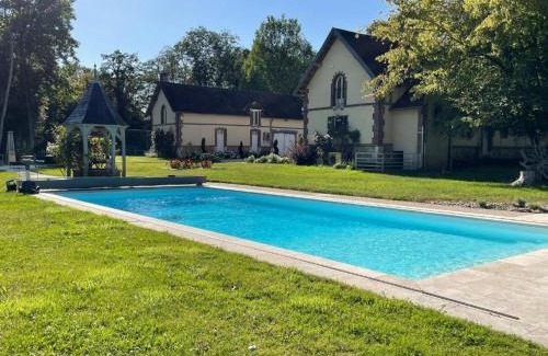 Gien Apartment | La Chênaie - Suites individuelles dans un domaine d'art contemporain et nature