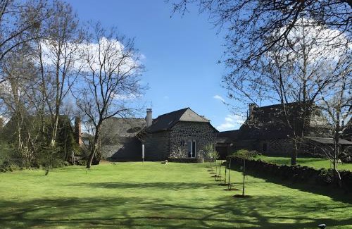 Lacroix-Barrez House | La Charmalex - Grange en Aveyron