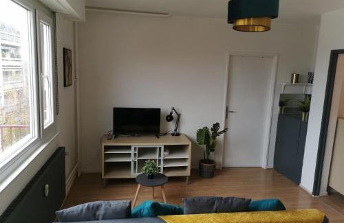 Koenigshoffen Est Apartment | La Charmille, charmant 2P proche tram