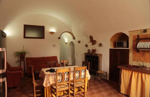 Fonelas House | La Chumbera Caves - La Higuera