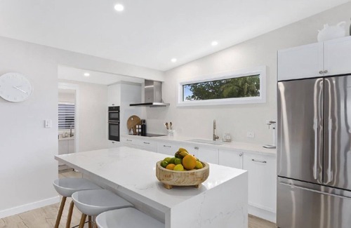 Avoca Beach House | La Collina - Pool and Ocean Views!
