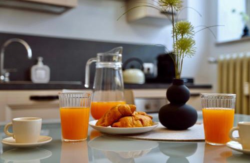 Novara Apartment | LA CORTE - alloggio signorile nel cuore di Novara