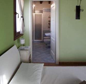 Vignola Bed & Breakfast | La Corte D'Emilio B&B