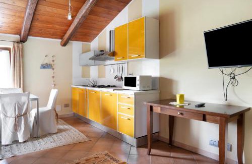 Cerretto Langhe Apartment | La Corte di Langa alloggio Ambra