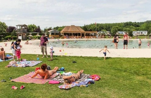 Berny Riviere House | La Croix du Vieux Pont campsite***** - Cozy 3-room mobile home for 5 people