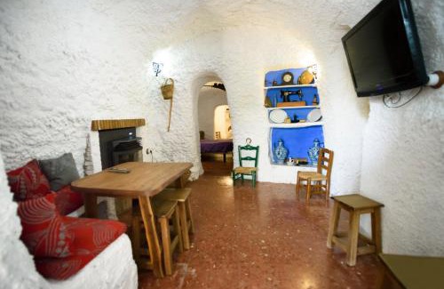 Cenes de la Vega House | La Cueva de la Abuela