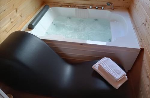 Cobisa House | La Dehesilla de Toledo Escapada Romántica Jacuzzi Sillón Tántrico
