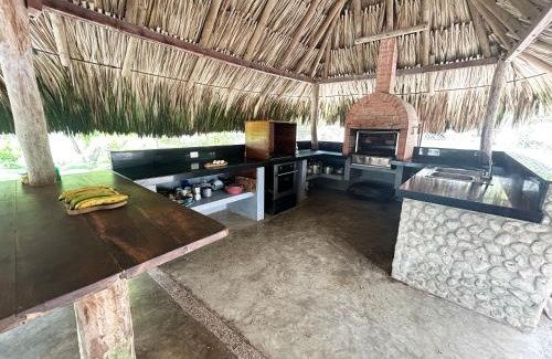 Tierra Bomba Island House | La Felicidá