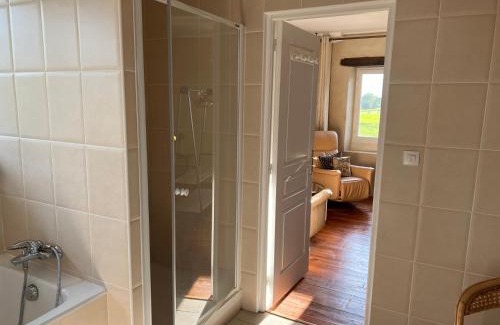 Baie du Cotentin Bed & Breakfast | La Fiere Bridge Guest House