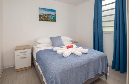 Morne-A-l'Eau House | La fleur des îles - Maison Climatisé pour 4