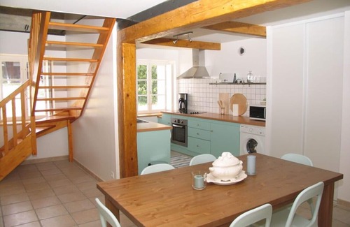Conques-sur-Orbiel Cottage | La Forge at Domaine de Curé with pool