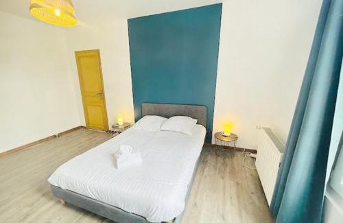 Faubourg-Raines Apartment | La Gare: 50m2, 4 Prs, 2 Ch - Proximité cité gastro