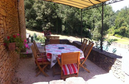 Proissans House | LA GRANGE Gîte à Sarlat avec belle piscine au sel