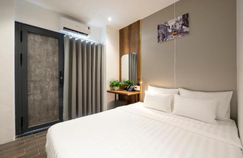 Tan Phu District Hotel | La Hotel Thoai Ngoc Hau