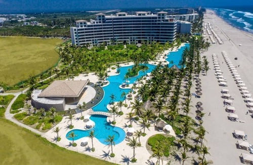 Puente del Mar Apartment | La Isla Residences Acapulco