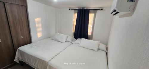 Coatepeque House | La Joya de Opico