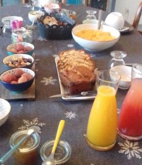 Mirefleurs Bed & Breakfast | La Lit'Hote