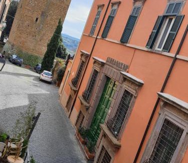 Tuscania House | La Loggetta