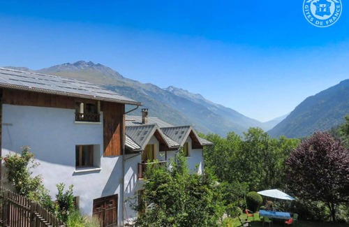 Saint-Martin-d'Arc House | LA Maison Bleue - St-martin-d'arc