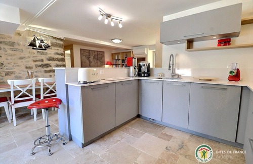 Rochecolombe Cottage | La Maison de Chagnol
