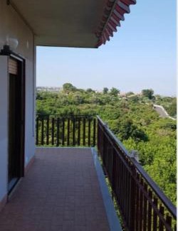 Aci San Filippo Apartment | La Maison de la Lumière