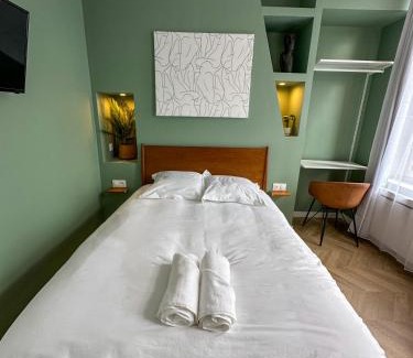 Saint-Acheul Hotel | La Maison Des Petits Sablon - La Chambre Regis