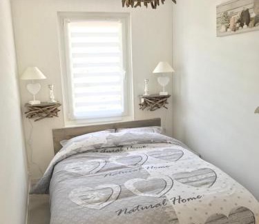 Dernier Sou House | La Maison Du Bois Flotté