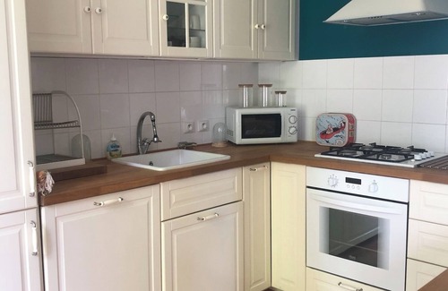 Saint-Seurin-de-Cadourne House | La Maison de Léandre – Heated Pool and Air Conditioning in the Heart of Médoc