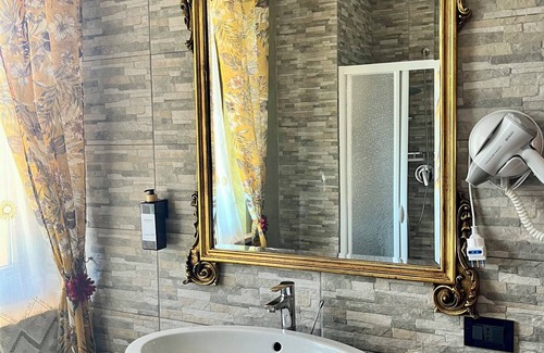 Fabriano Bed & Breakfast | La mammola b&b-Camera L'Orchidea