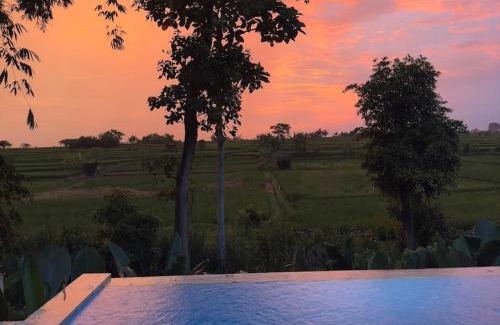 Singapadu Tengah Villa | LA MEDDIAN Sunset VIEW 1 private bed room